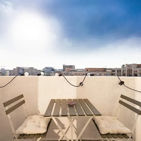 Bird Nest 2 Apartment *