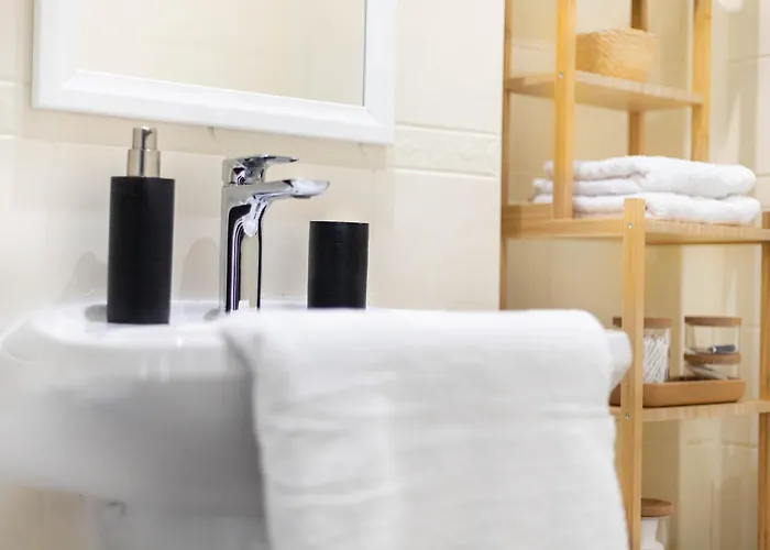 Apartamento Bird Nest 2 *